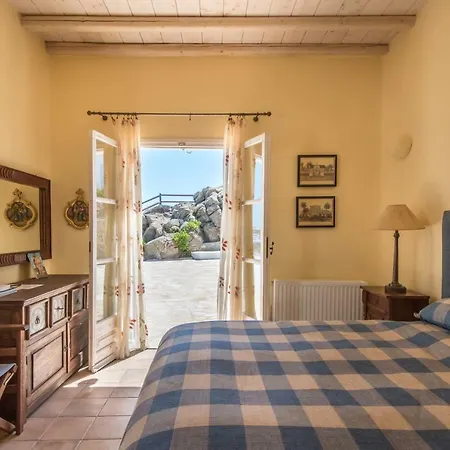 Kanalia Mykonos *